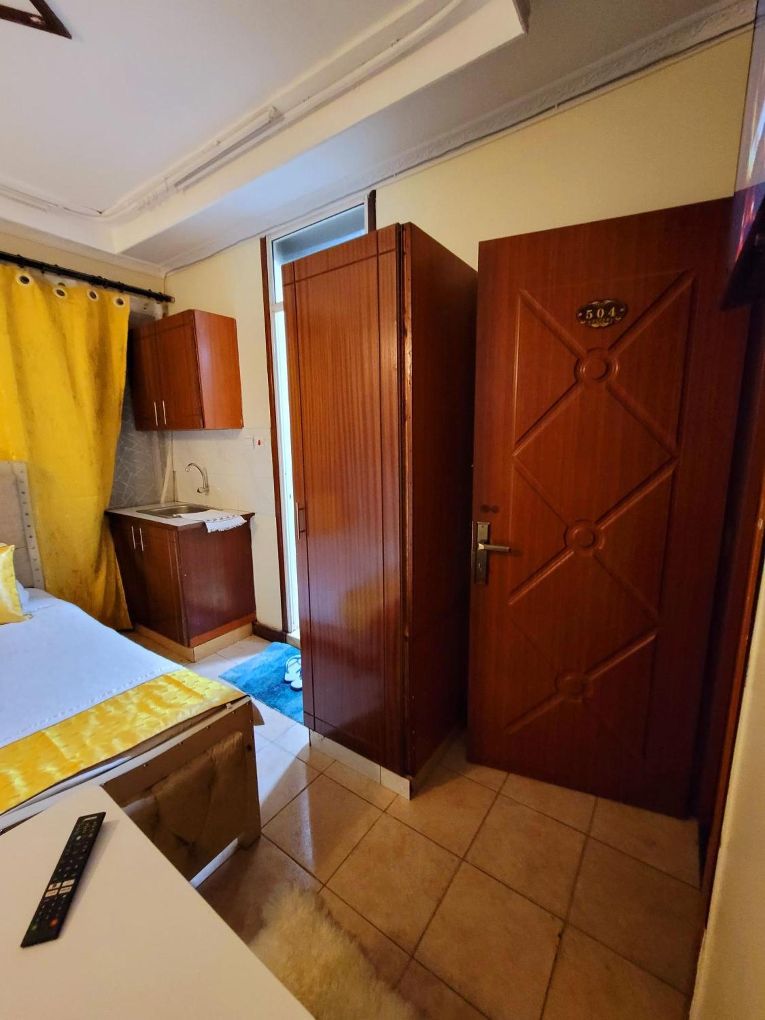 Deka Hotel Ngara Equity Найроби Екстериор снимка