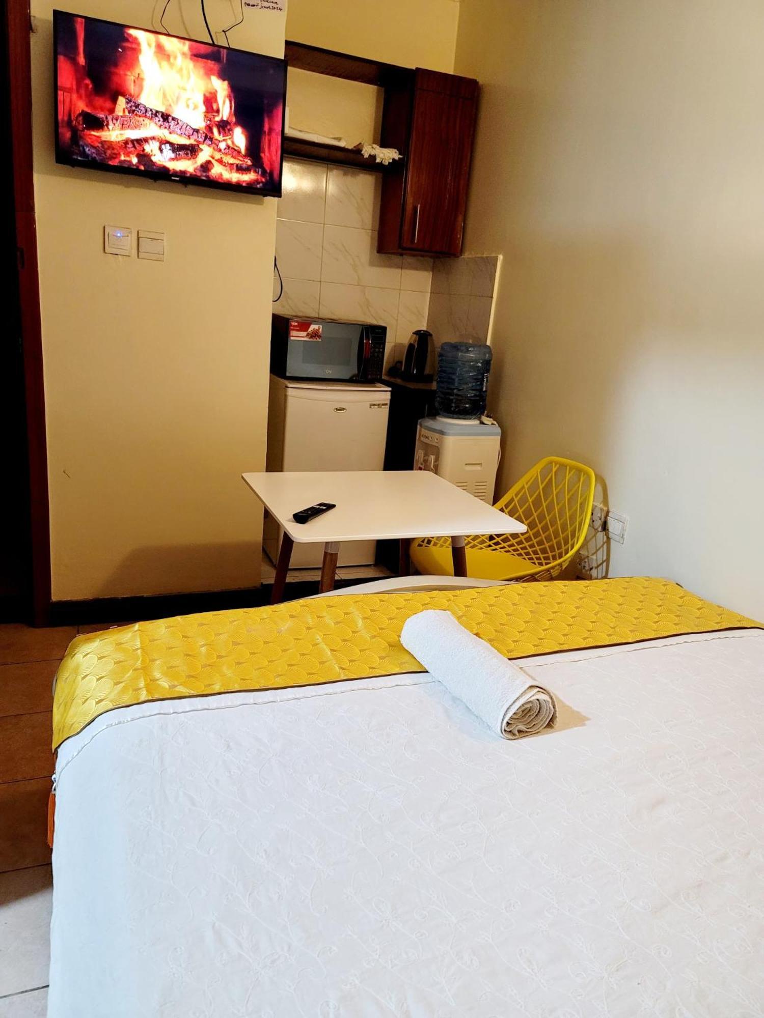 Deka Hotel Ngara Equity Найроби Екстериор снимка