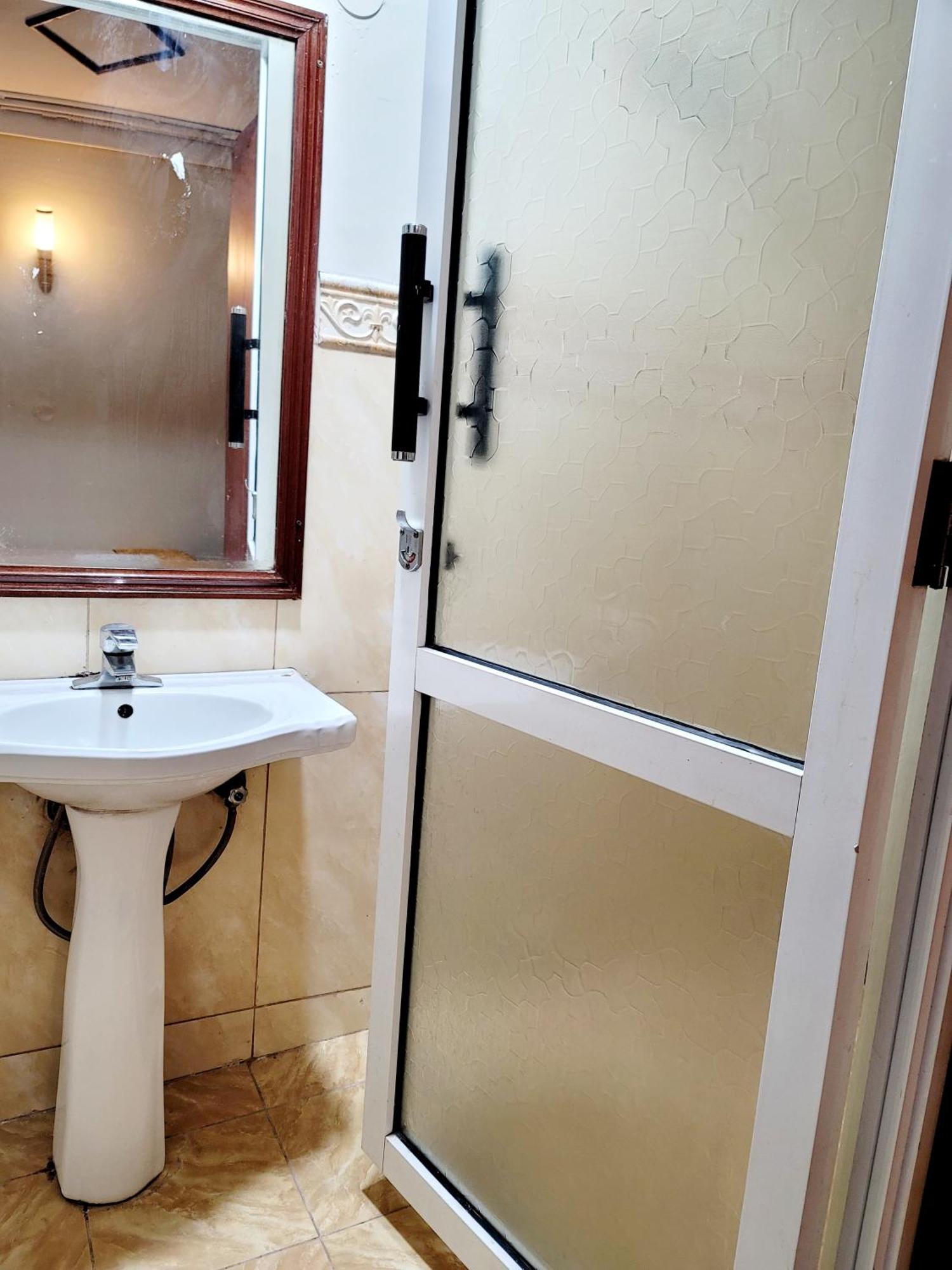 Deka Hotel Ngara Equity Найроби Екстериор снимка